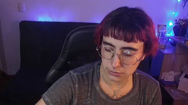 Miacatsito3 online show from March 25, 2026, 9:08 am