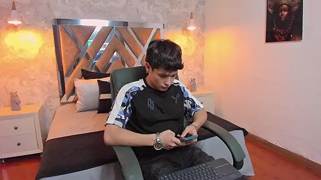 kraven lust online show from September 17, 2025, 3:08 am