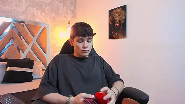 Snapshot of kraven_lust chatting on March 1, 2026, 3:06 am kraven lust online show from March 1, 2026, 3:06 am