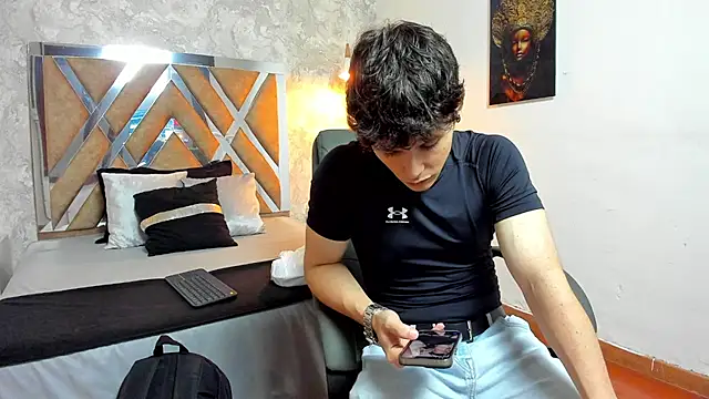 Snapshot of kraven_lust chatting on February 5, 2026, 3:13 am kraven lust online show from February 5, 2026, 3:13 am