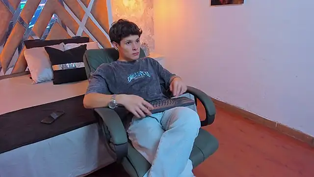 kraven lust online show from September 30, 2025, 3:01 am