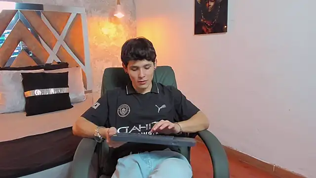 kraven lust online show from October 5, 2025, 3:19 am