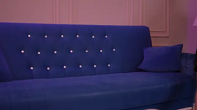 KatieHayes online show from February 1, 2026, 7:56 pm