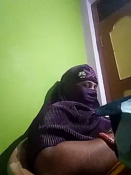 TAMI KAYAL online show from October 12, 2025, 4:30 pm