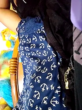 TAMI KAYAL online show from October 26, 2025, 5:41 am