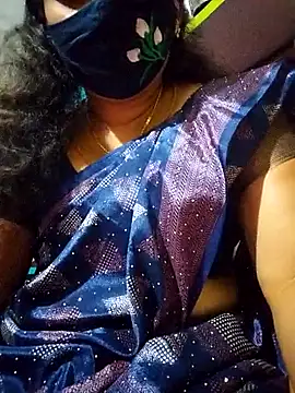 TAMI KAYAL online show from October 17, 2025, 4:53 pm