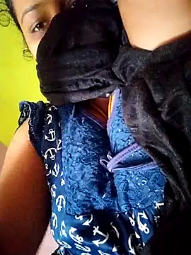 TAMI KAYAL online show from October 25, 2025, 10:47 am