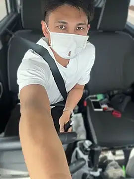 NICE-SEXY online show from May 11, 2026, 2:13 am