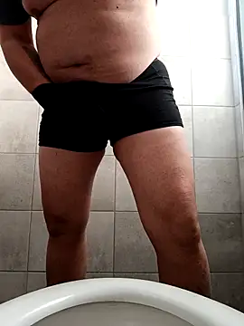 narrowboy online show from November 5, 2025, 7:22 am