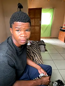 thatotheroneguy online show from October 18, 2025, 1:35 pm