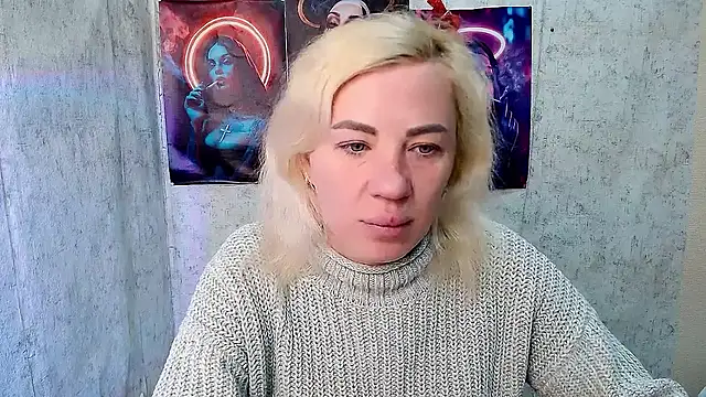 EmmaCat  online show from February 23, 2026, 5:09 am