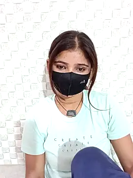 Snapshot of Arti_ chatting on September 19, 2025, 11:03 am Arti online show from September 19, 2025, 11:03 am