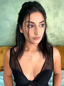 Mia spicyy online show from October 26, 2025, 11:10 am