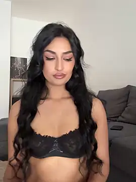 Mia spicyy online show from June 13, 2026, 8:34 am