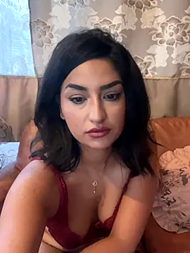 Mia spicyy online show from September 21, 2025, 7:35 am