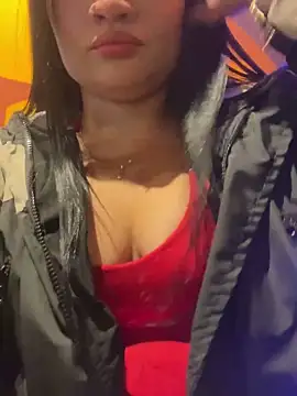 Alanasole online show from October 15, 2025, 2:54 am