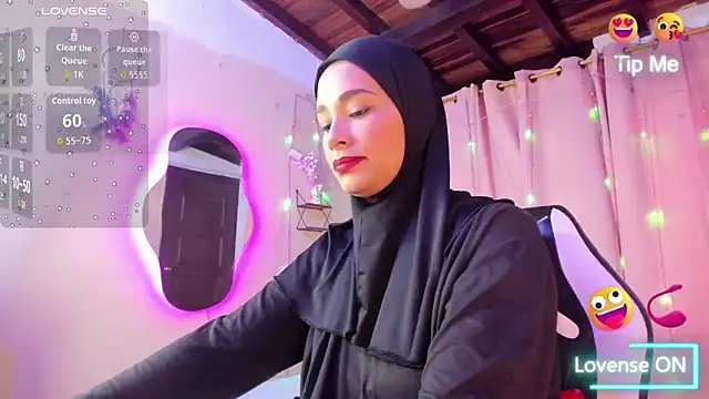 ShanaJamil online show from October 14, 2025, 12:06 pm