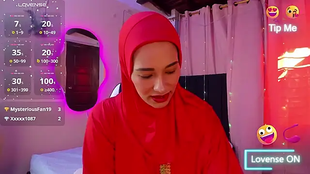 ShanaJamil online show from October 15, 2025, 12:24 pm