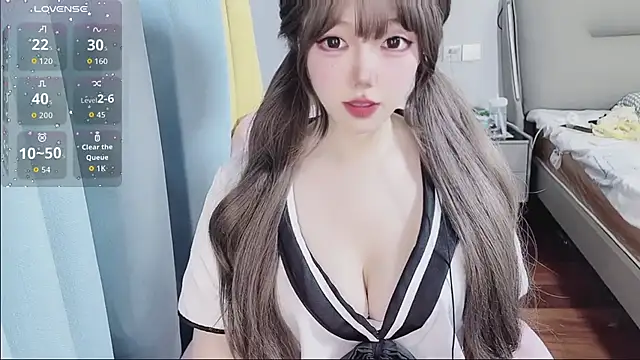Lucky Cici online show from June 3, 2026, 8:35 pm