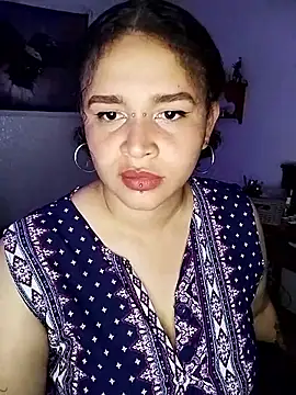 Snapshot of Julie_wallace chatting on March 4, 2026, 8:16 pm Julie wallace online show from March 4, 2026, 8:16 pm