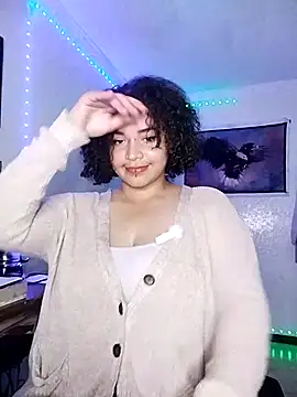 Snapshot of Julie_wallace chatting on April 8, 2026, 7:48 pm Julie wallace online show from April 8, 2026, 7:48 pm