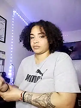 Snapshot of Julie_wallace chatting on March 12, 2026, 10:36 pm Julie wallace online show from March 12, 2026, 10:36 pm