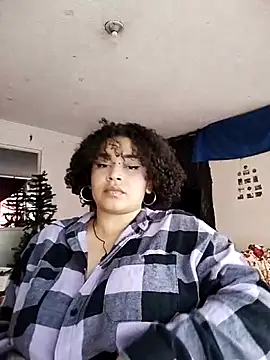 Snapshot of Julie_wallace chatting on November 26, 2025, 12:49 pm Julie wallace online show from November 26, 2025, 12:49 pm