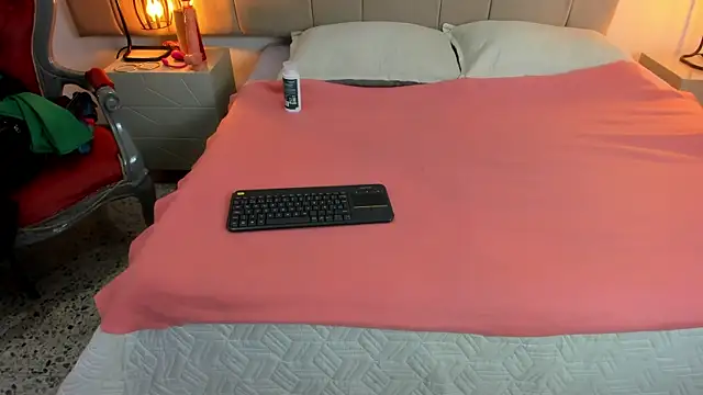 paultte online show from January 6, 2026, 2:21 pm