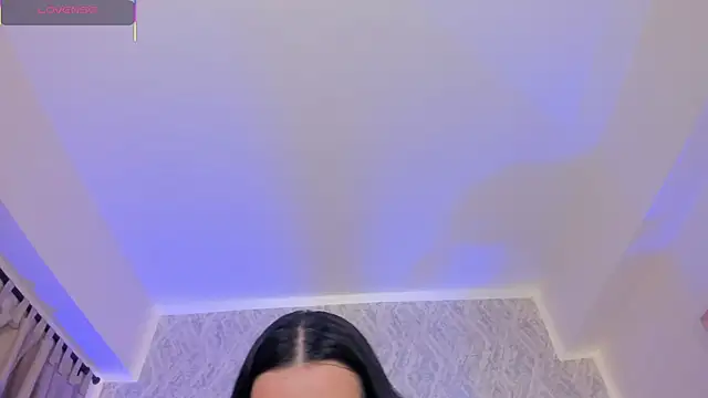 Sophiie Belle online show from October 8, 2025, 2:51 pm