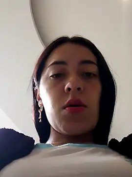 Snapshot of VioletEvanz- chatting on September 22, 2025, 1:17 pm VioletEvanz- online show from September 22, 2025, 1:17 pm