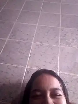 Cachorrinha2025 online show from September 13, 2025, 6:52 pm