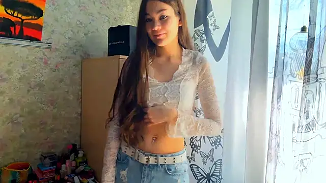 Cuteviola online show from March 31, 2026, 2:57 am