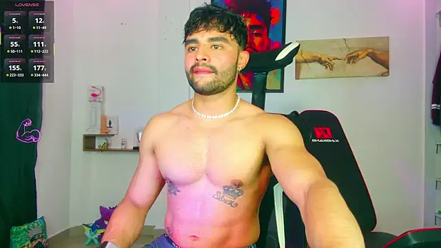 JordanRossie online show from December 22, 2025, 10:43 pm