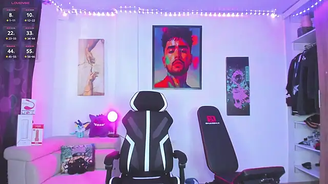 JordanRossie online show from September 28, 2025, 9:00 pm