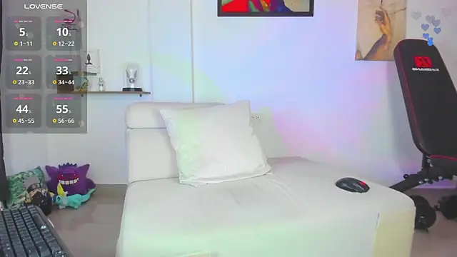 JordanRossie online show from November 12, 2025, 9:07 pm