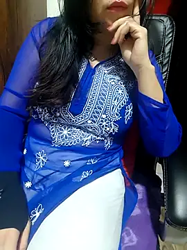 sassy aly007 online show from January 14, 2026, 3:26 pm