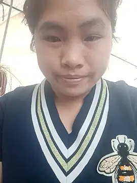 Snapshot of Luyen004 chatting on January 14, 2026, 12:03 am Luyen004 online show from January 14, 2026, 12:03 am