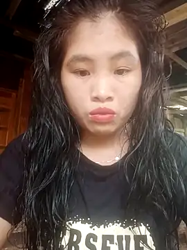 Snapshot of Luyen004 chatting on October 6, 2025, 6:36 am Luyen004 online show from October 6, 2025, 6:36 am