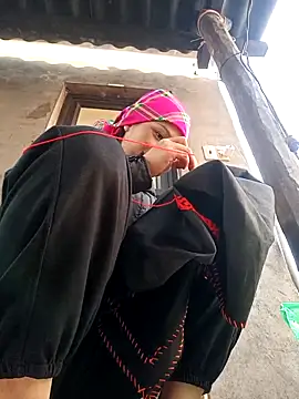 Na xx online show from December 4, 2025, 2:32 am