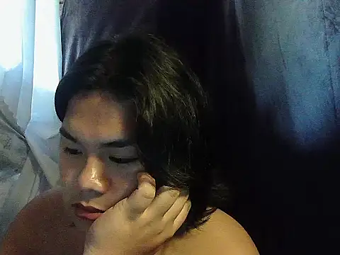 Snapshot of Huntrix2025 chatting on February 8, 2026, 12:08 am Huntrix2025 online show from February 8, 2026, 12:08 am