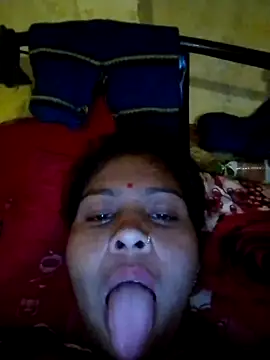 Snapshot of Sort_xr12 chatting on October 29, 2025, 4:50 pm Sort xr12 online show from October 29, 2025, 4:50 pm