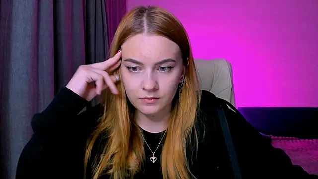 red  dizzy online show from September 14, 2025, 7:03 pm