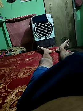 Snapshot of surendersingh123boy chatting on September 18, 2025, 3:15 pm surendersingh123boy online show from September 18, 2025, 3:15 pm