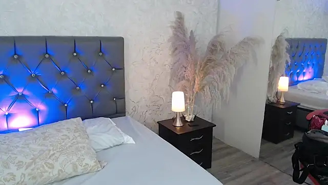 Sabriinaa Foxx online show from April 1, 2026, 12:06 pm