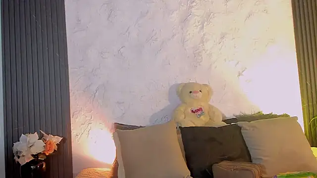 Snapshot of joselin_rouse chatting on October 17, 2025, 11:56 am joselin rouse online show from October 17, 2025, 11:56 am