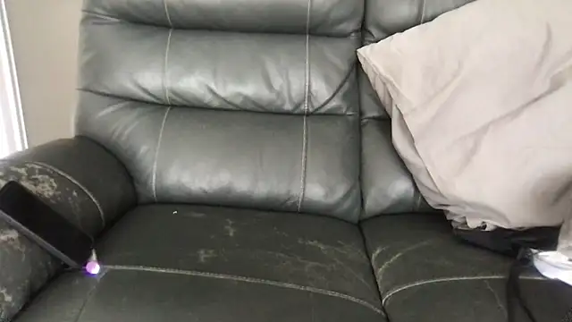 flambeur93 online show from October 15, 2025, 10:45 am