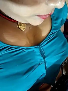 Snapshot of monarani5986 chatting on February 1, 2026, 4:05 pm monarani5986 online show from February 1, 2026, 4:05 pm