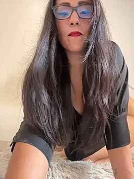 Snapshot of Nicol_X chatting on February 13, 2026, 5:35 pm Nicol X online show from February 13, 2026, 5:35 pm