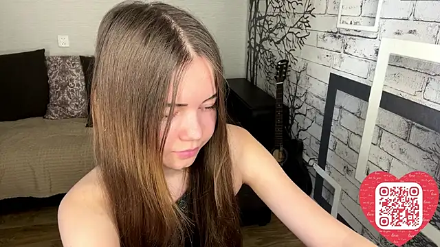 GemmaGunter online show from July 6, 2026, 6:09 am