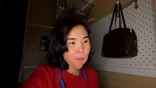 JennyCarpenter online show from April 21, 2026, 10:11 am